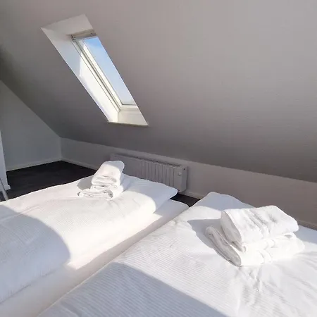 Haus-trischen-whg-03 Apartment