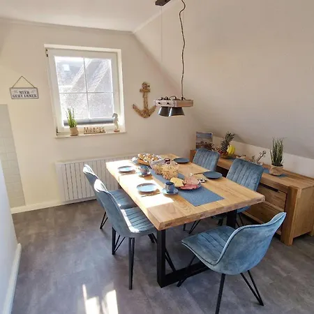 Haus-trischen-whg-03 Апартаменты